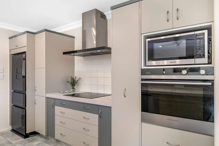 Photo of property in 67 Kahira Crescent, Papamoa Beach, Papamoa, 3118