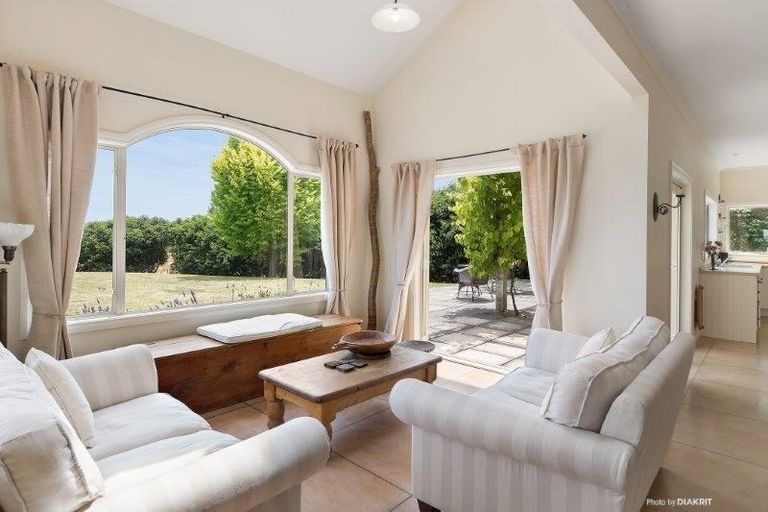 Photo of property in 421 Johns Way, Martinborough, Carterton, 5784