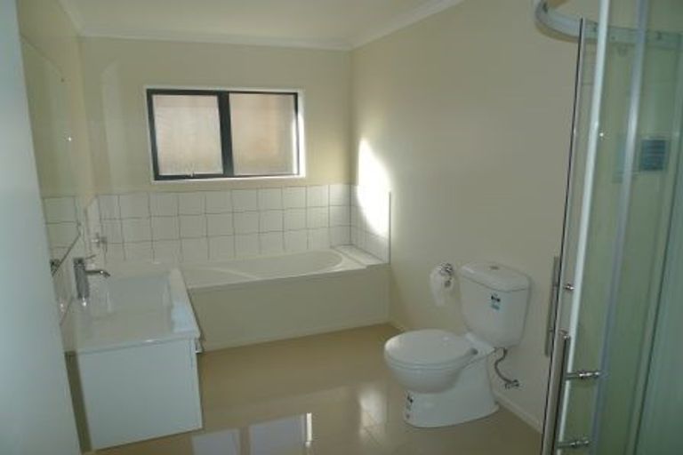 Photo of property in 3 Foxham Terrace, Churton Park, Wellington, 6037