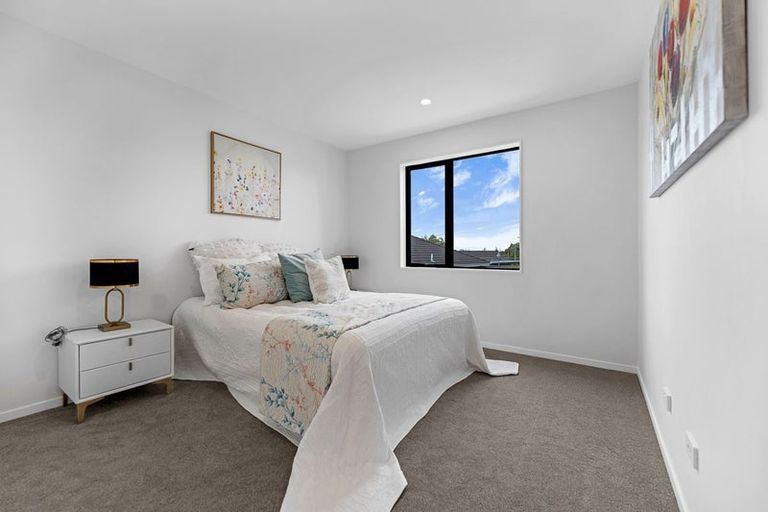 Photo of property in 13c Southview Place, Wattle Downs, Auckland, 2102