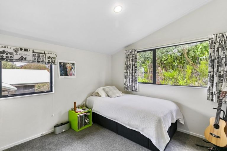 Photo of property in 4 Atamira Close, Churton Park, Wellington, 6037