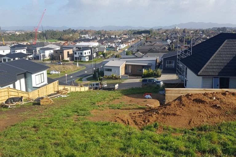 Photo of property in 4 Dulverton Rise, Flagstaff, Hamilton, 3210