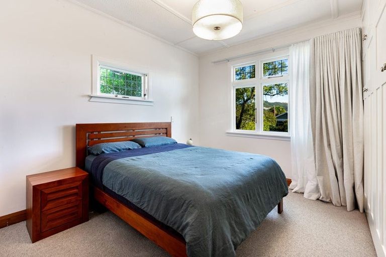 Photo of property in 13 Firth Terrace, Karori, Wellington, 6012