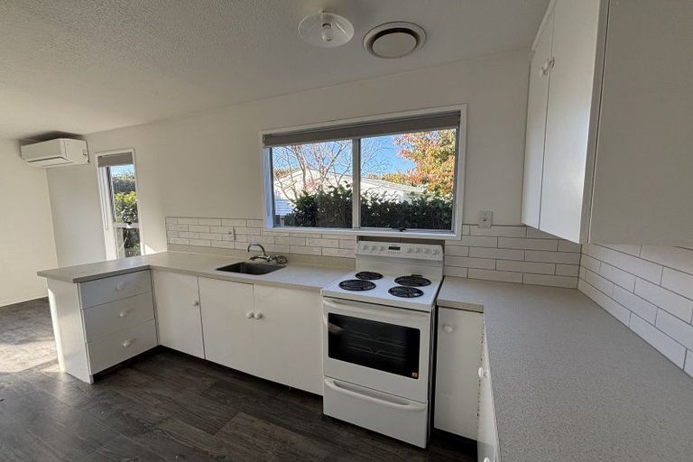 Photo of property in 20 Kinross Street, Hei Hei, Christchurch, 8042