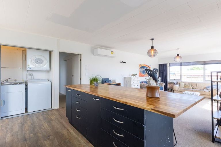 Photo of property in 41 Manuka Street, Otaki Beach, Otaki, 5512