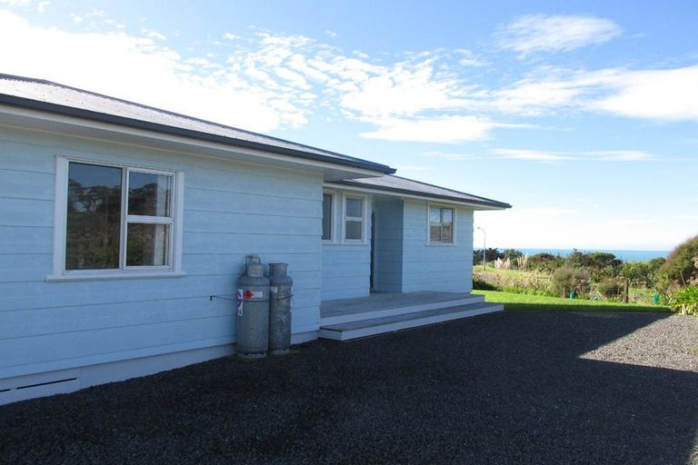 Photo of property in 4 Waihinahina Way, Mahia, 4198