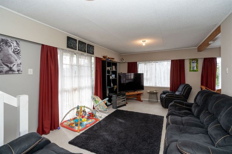 Photo of property in 6 Camden Place, Pukete, Hamilton, 3200