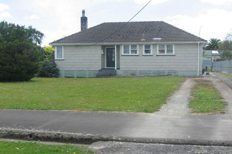 Photo of property in 35 Wakeman Street, Pahiatua, 4910