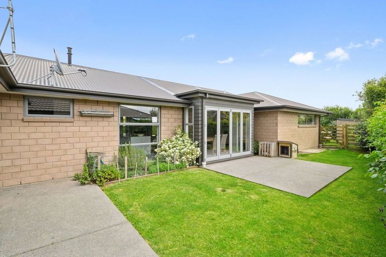 Photo of property in 19 Beaumont Drive, Rolleston, 7614
