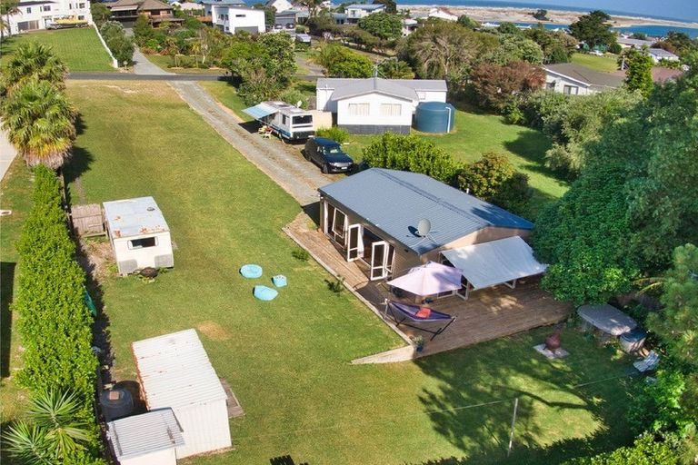 Photo of property in 15 Kanuka Place, Mangawhai Heads, Mangawhai, 0505