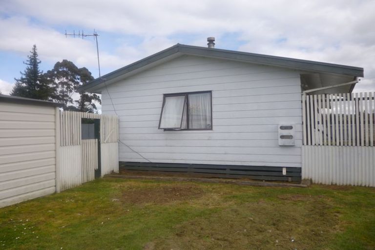 Photo of property in 13 Harold Crescent, Fordlands, Rotorua, 3015