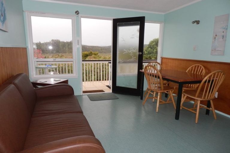 Photo of property in 10 Coutts Avenue, Paihia, 0200