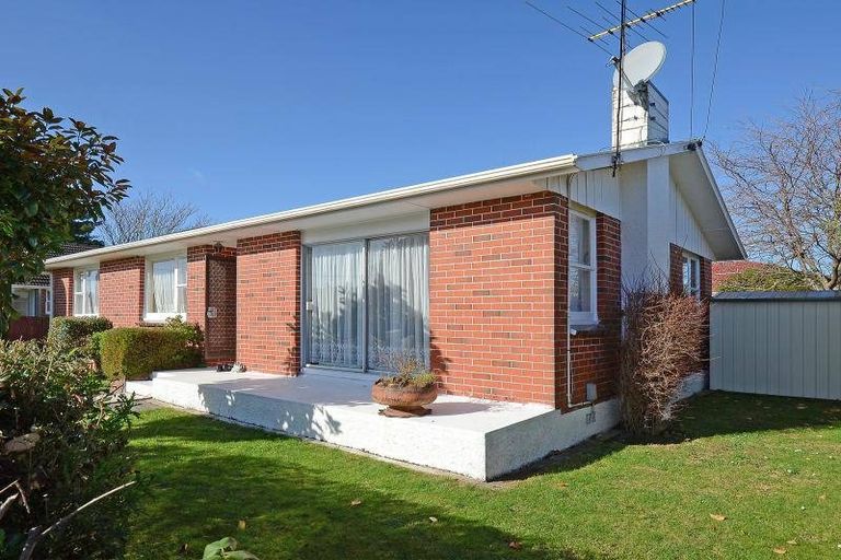 Photo of property in 2a Gower Street, Silverstream, Upper Hutt, 5019