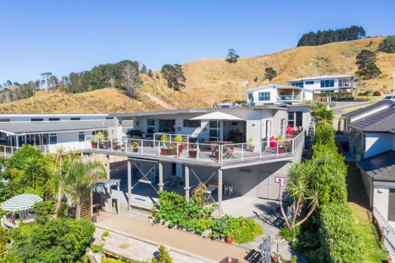 Photo of property in 31 Tohora View, Waihi Beach, 3611