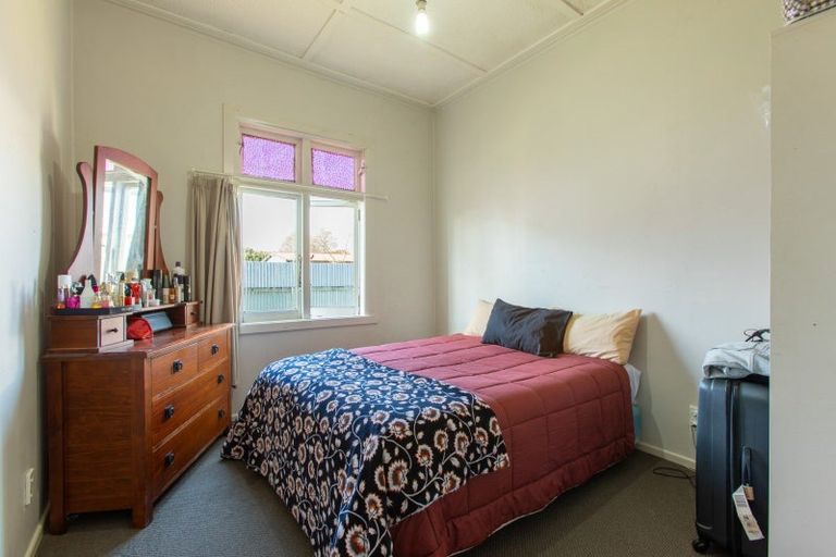 Photo of property in 32 Tennyson Street, Dannevirke, 4930
