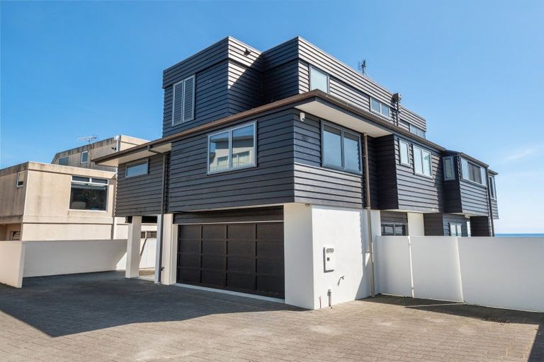 Photo of property in 32a Sunbrae Grove, Mount Maunganui, 3116