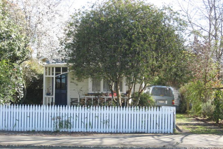 Photo of property in 194 Main Street, Greytown, 5712