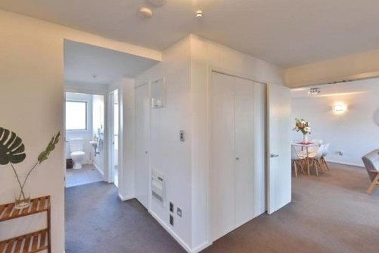 Photo of property in 6/12 Hutcheson Street, Sydenham, Christchurch, 8023