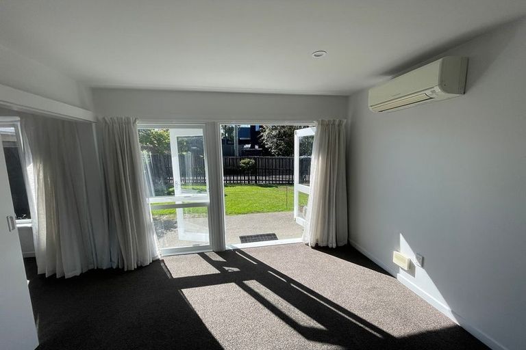 Photo of property in 216 Riverlaw Terrace, Saint Martins, Christchurch, 8022