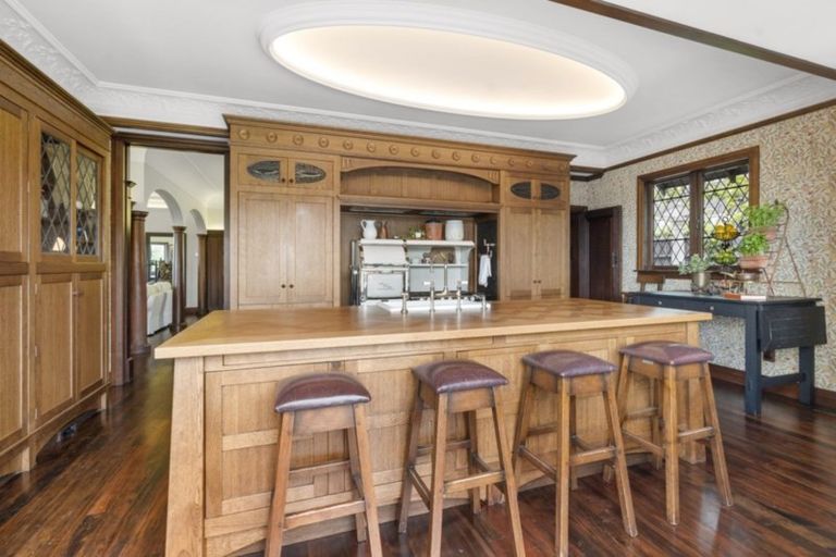 Photo of property in 18 Huia Street, Devonport, Auckland, 0624