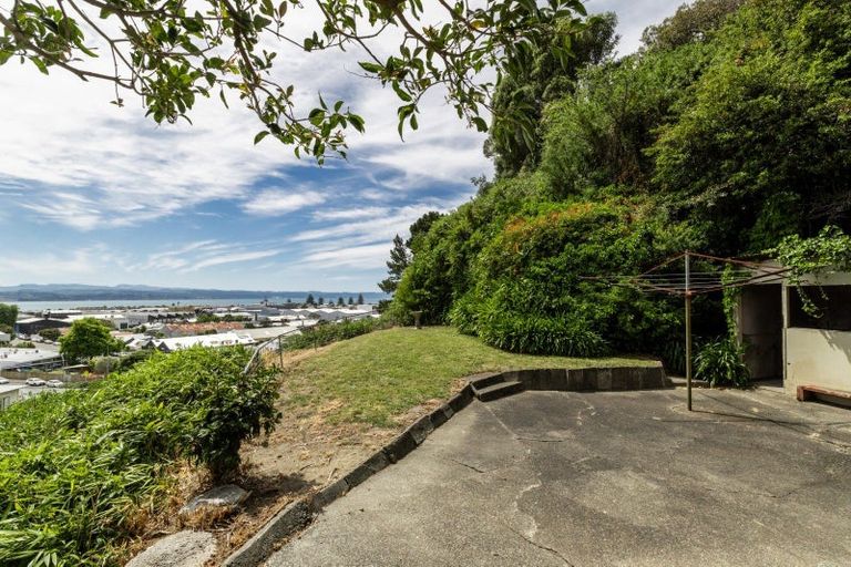 Photo of property in 8 Goldsmith Road, Hospital Hill, Napier, 4110