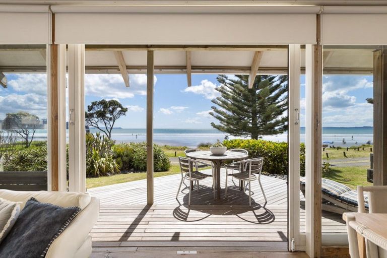 Photo of property in 5 Marine Parade, Orewa, 0931
