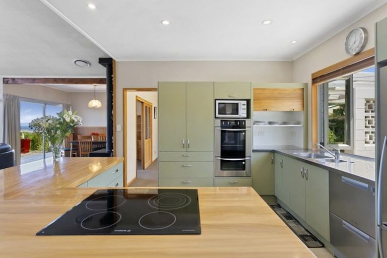 Photo of property in 66 Kurupae Road, Hilltop, Taupo, 3330