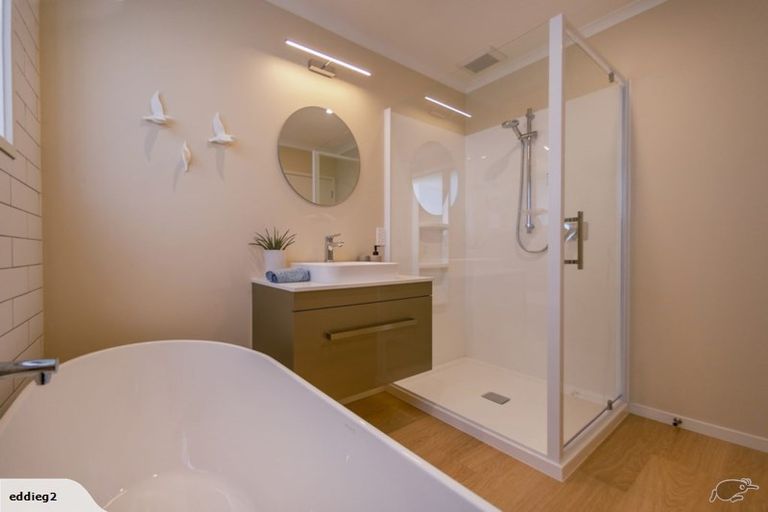 Photo of property in 3 Bravo Place, Whitianga, 3510