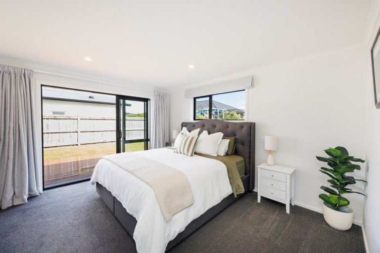 Photo of property in 9 Kanzan Grove, Maewa, Feilding, 4702