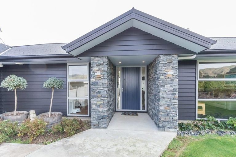 Photo of property in 40 Te Rohenga Road, Koputaroa, Levin, 5571