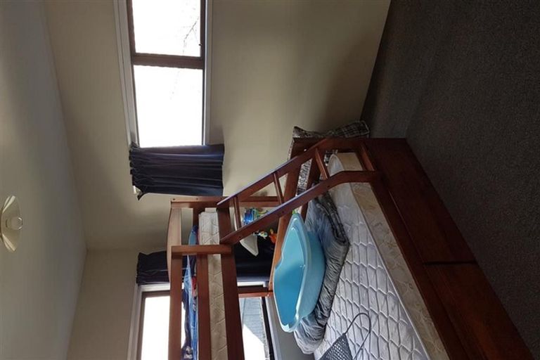 Photo of property in 3 Robertson Road, Favona, Auckland, 2024