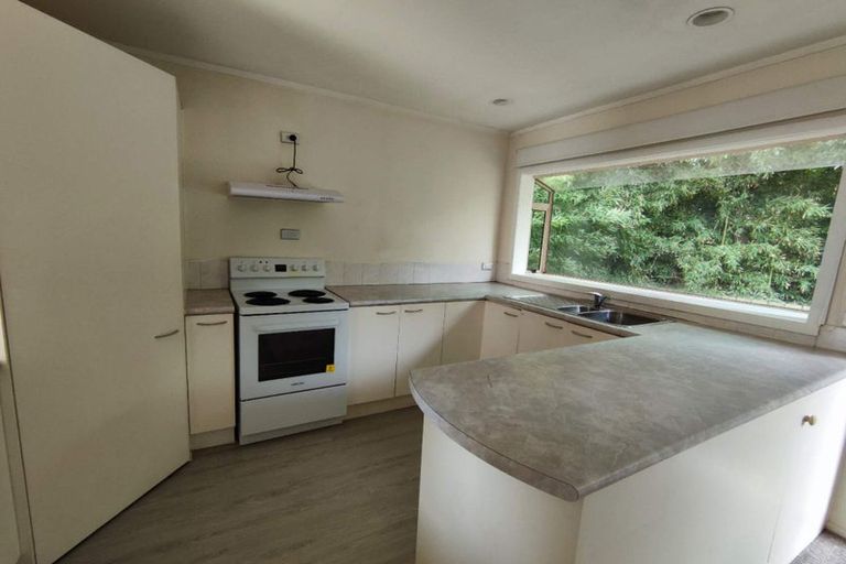 Photo of property in 1/57 Bruce Road, Glenfield, Auckland, 0629