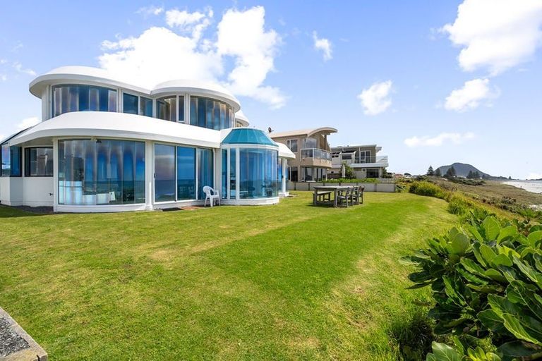 Photo of property in 17a Oceanbeach Road, Mount Maunganui, 3116