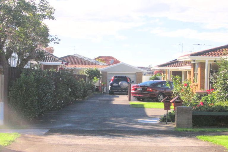 Photo of property in 2/14 Paton Avenue, Papatoetoe, Auckland, 2025