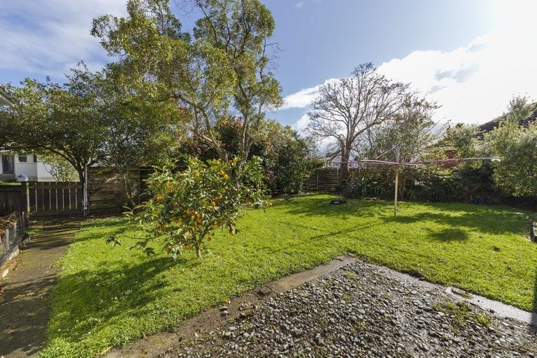 Photo of property in 34 Galway Avenue, Hokowhitu, Palmerston North, 4410