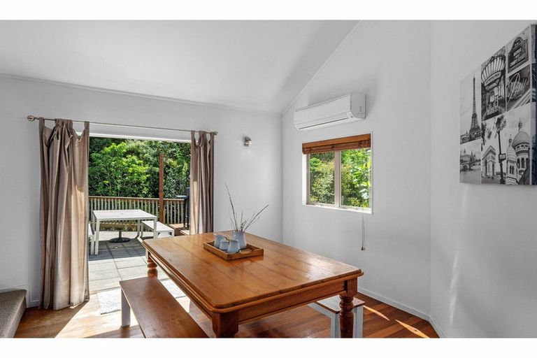 Photo of property in 29 Kate Sheppard Avenue, Torbay, Auckland, 0630