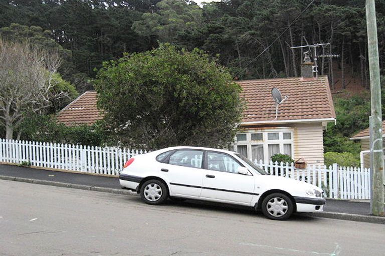 Photo of property in 44 Duncan Terrace, Kilbirnie, Wellington, 6022