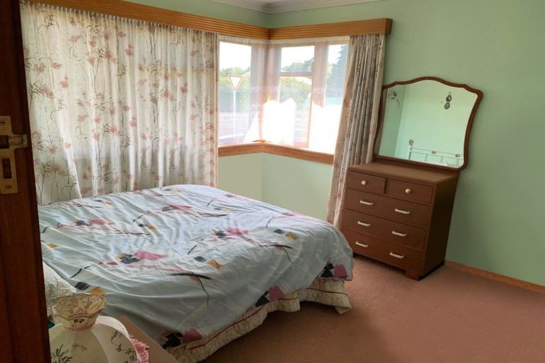 Photo of property in 11 Trafalgar Street, Dannevirke, 4930