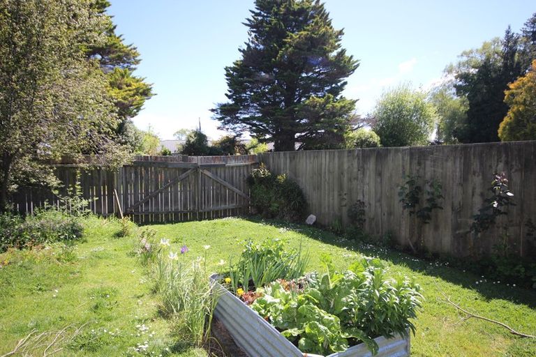 Photo of property in 75 Robinson Avenue, Holdens Bay, Rotorua, 3010