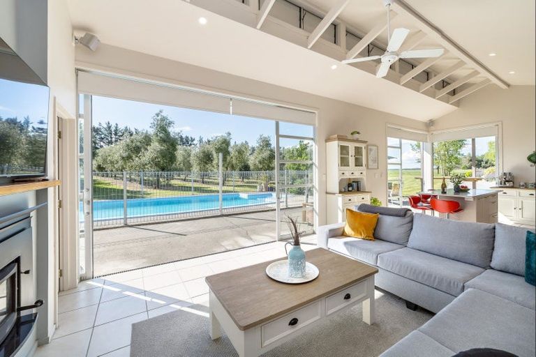 Photo of property in 138 Dakins Road, East Taratahi, Carterton, 5887