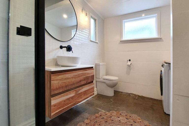 Photo of property in 28 London Street, Lyttelton, 8082