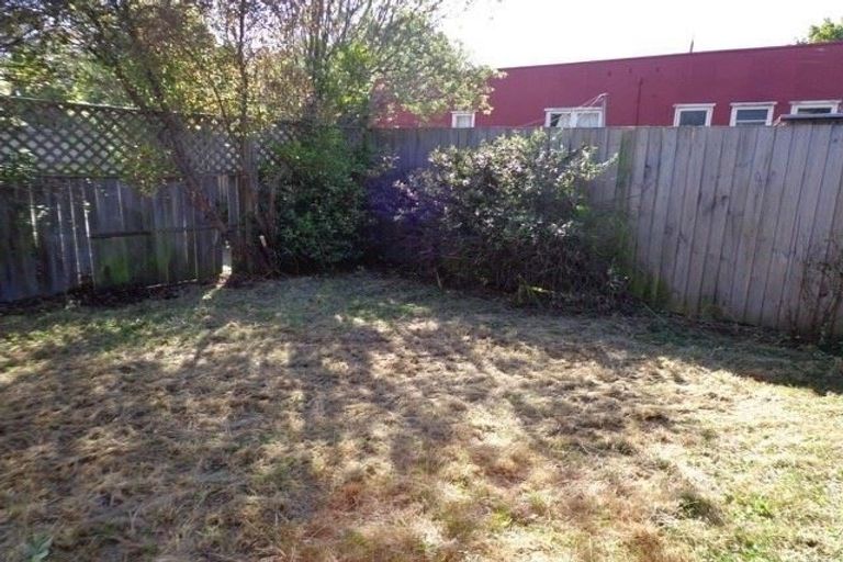 Photo of property in 5a Tonga Place, Riccarton, Christchurch, 8041