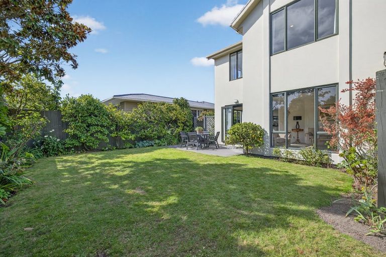 Photo of property in 8 Nicholls Street, Richmond, Christchurch, 8013