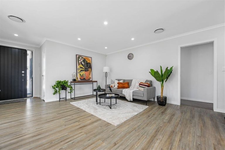 Photo of property in 14 Branca Close, Fitzroy, Hamilton, 3206