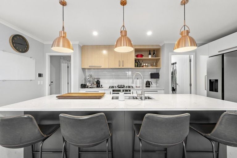 Photo of property in 38 Buddle Road, Wallaceville, Upper Hutt, 5018