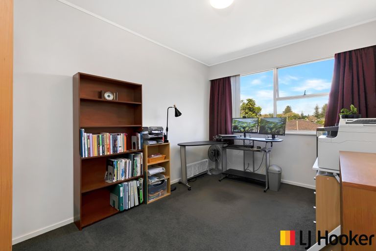 Photo of property in 18 Burndale Terrace, Manurewa, Auckland, 2102