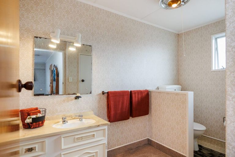 Photo of property in 39 Lancaster Street, Highbury, Palmerston North, 4412