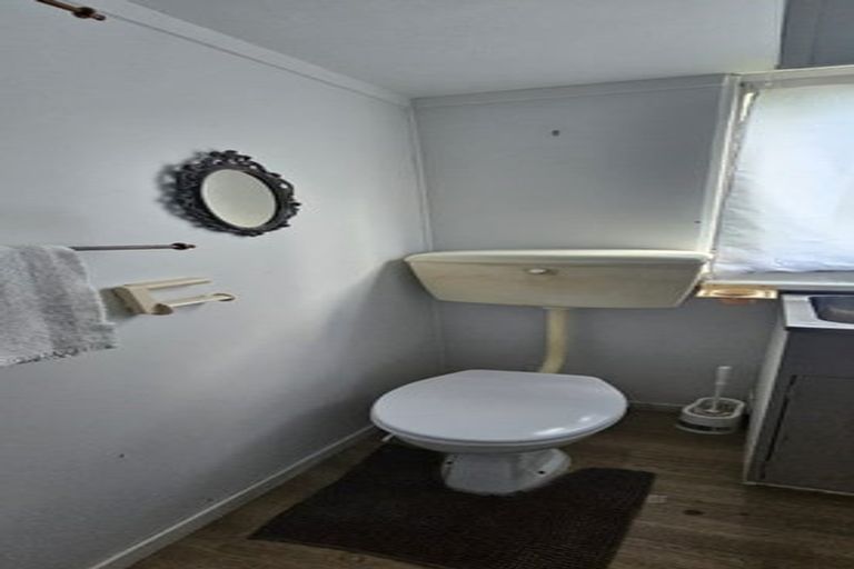 Photo of property in 91 Kanuka Road, Bombay, 2675