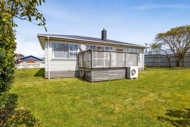 Photo of property in 50 Celia Street, Stratford, 4332