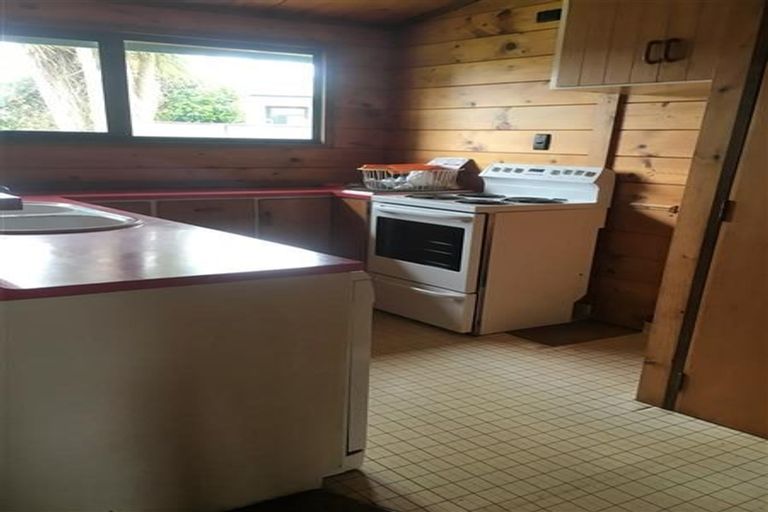 Photo of property in 9 Keats Place, Whalers Gate, New Plymouth, 4310